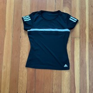 Adidas tennis top